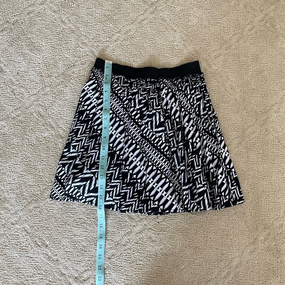 Necessary Objects Patterned Skirt - image 6
